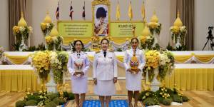 พิธีถวายเครื่องราชสักการะ วางพานพุ่มเบื้องหน้าพระบรมฉายาลักษณ์พระบาทสมเด็จพระเจ้าอยู่หัว และพิธีจุดเทียนถวายพระพรชัยมงคล พระบาทสมเด็จพระเจ้าอยู่หัว เนื่องในโอกาสพระราชพิธีมหามงคลเฉลิมพระชนมพรรษา 28 กรกฎาคม 2568