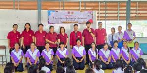 โครงการพัฒนาทักษะภาษาต่างประเทศ ดำเนินโครงการโดย ชมรมภาษา ร่วมกับ ภาควิชาสามัญสัมพันธ์ 