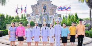 พิธีทำบุญตักบาตร พิธีบำเพ็ญกุศลทักษิณานุปทาน และพิธีวางพวงมาลาถวายราชสักการะ เนื่องใน “วันมหิดล” ประจำปี 2568