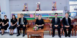 ทักษะการสื่อสารภาษาไทยเพื่อการนำเสนอข้อมูล ระดับ ปวช./ปวส. ประเภท เดี่ยว